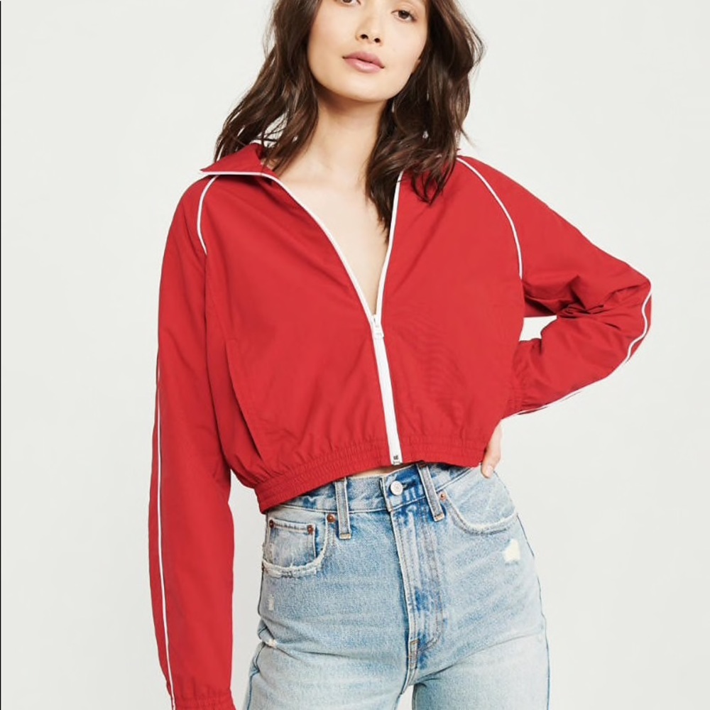 Red Abercrombie + Fitch Mockneck Windjammer